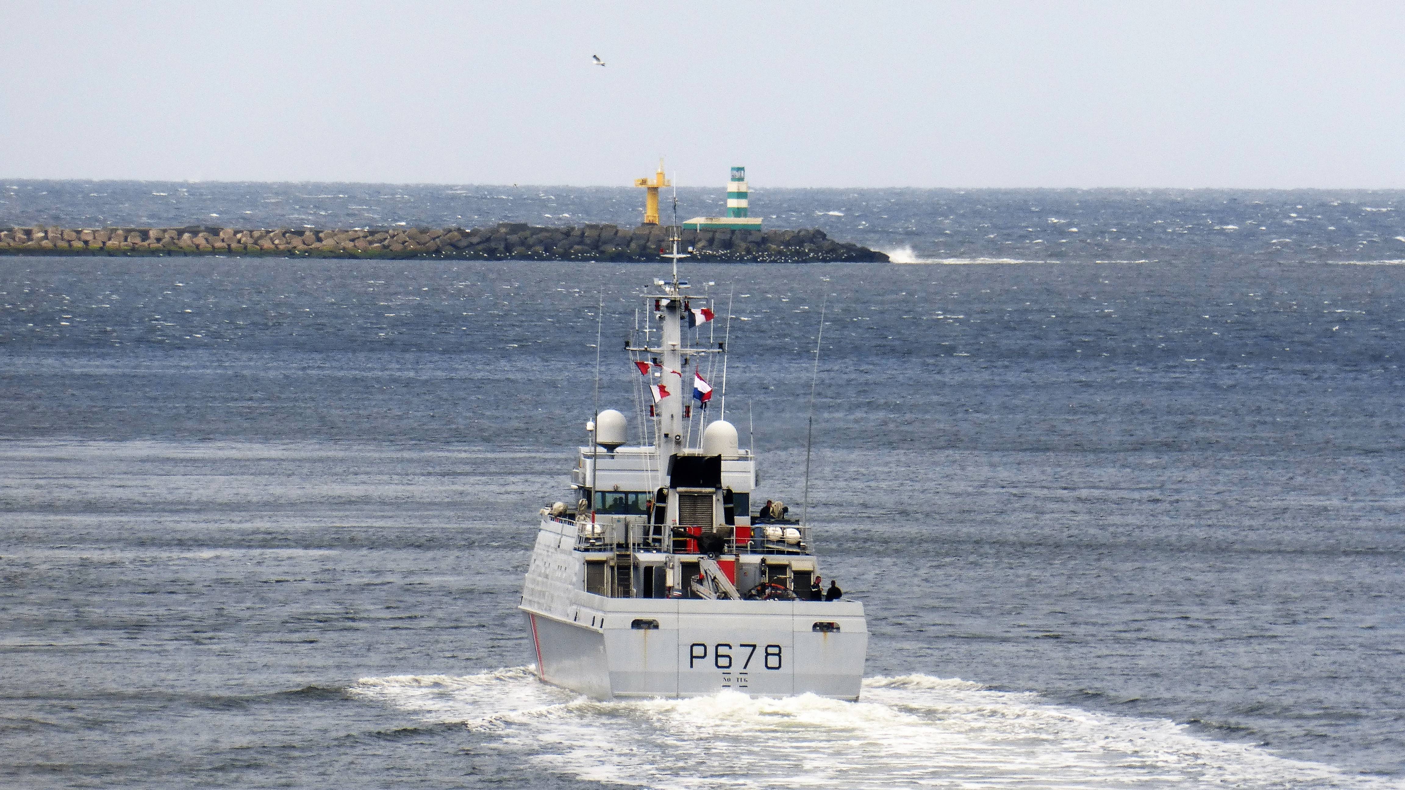 FS PLUVIER P678 